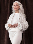 Casaco em ponto laço com mangas bufantes e sem fechamento frontal Biamar