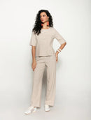 Calça reta com bolsos faca e elástico Biamar