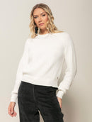 Blusa canelada em fio pluma com gola redonda e mangas de cava raglan Biamar