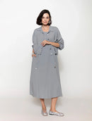 Jaqueta com botões, bolsos e detalhe em elástico Biamar