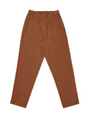 Calça reta com bolsos e botões Biamar