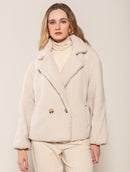 Casaco oversized transpassado com fechamento em botões e mangas de cava posta Biamar