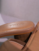 Tamanco mônaco com salto redondo Biamar