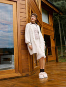 Casaco alongado canelado com gola transpassada e franjas Biamar