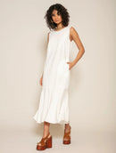 Vestido midi com bolsos e babado Biamar