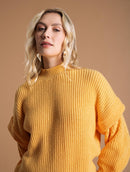 Blusa de gola média e mangas de cava quadrada com tranças Urbanity