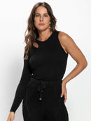 Blusa com recortes, gola redonda e uma manga longa de cava posta Urbanity