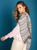 Manta com padronagem geométrica aBenção